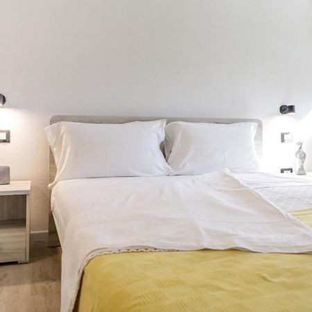 Bandiera 68 Apartment 卡利亚里 外观 照片