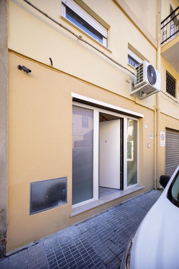 Bandiera 68 Apartment 卡利亚里 外观 照片
